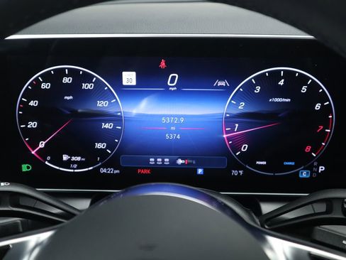 Certified 2025 Mercedes-Benz GLC 300 image 35