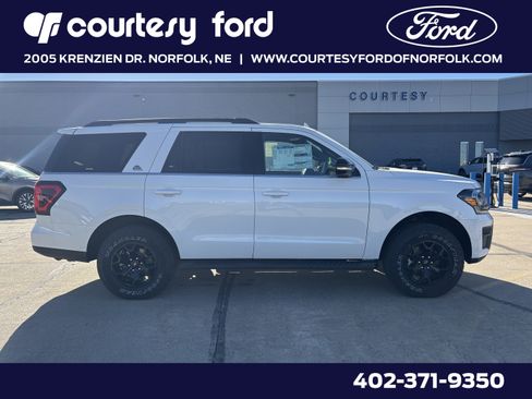 Used 2024 Ford Expedition Timberline image 1