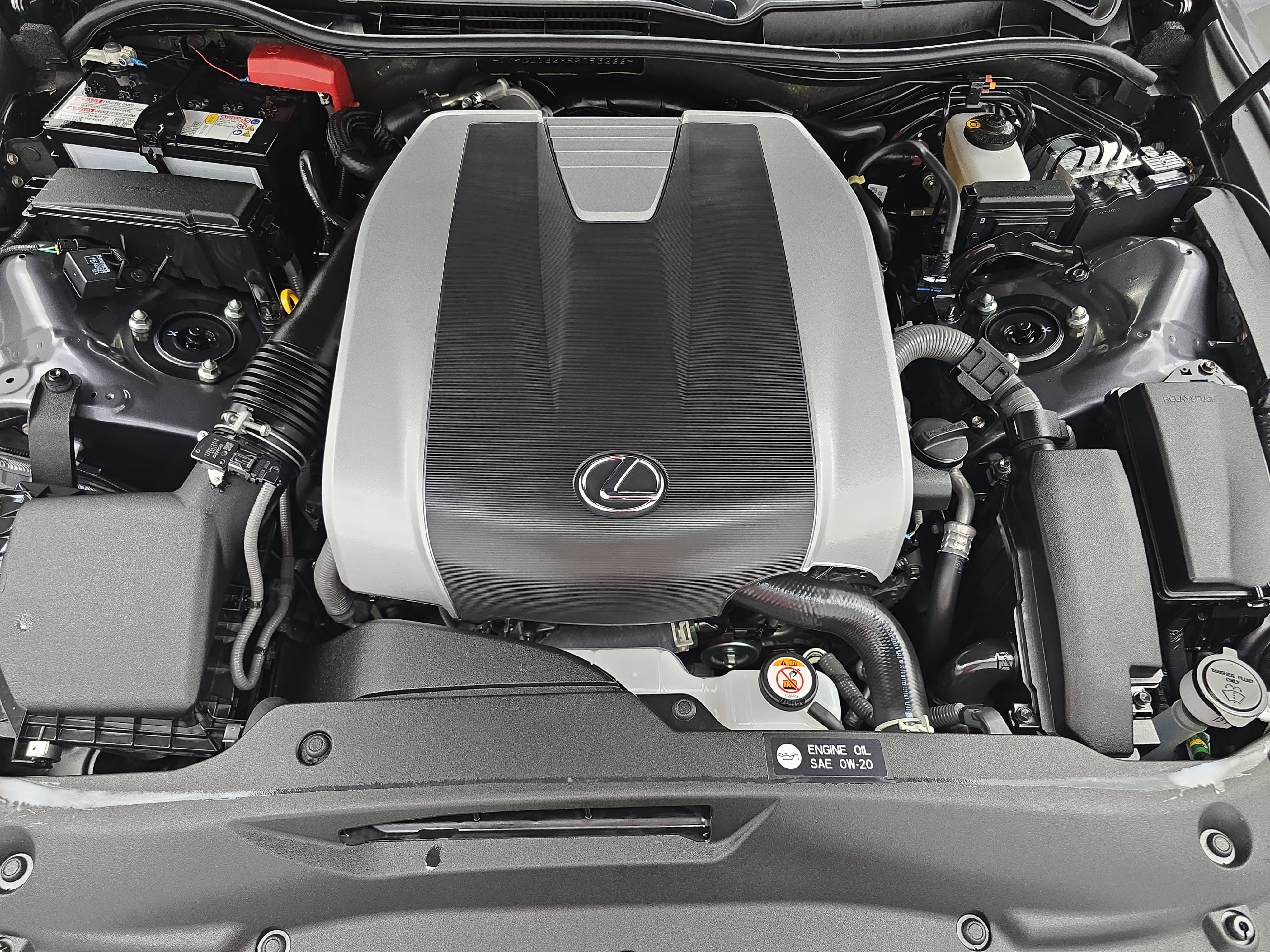 Used 2025 Lexus IS 350 F Sport RWD image 32