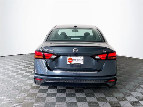 Used 2022 Nissan Altima 2.5 SV FWD image 7