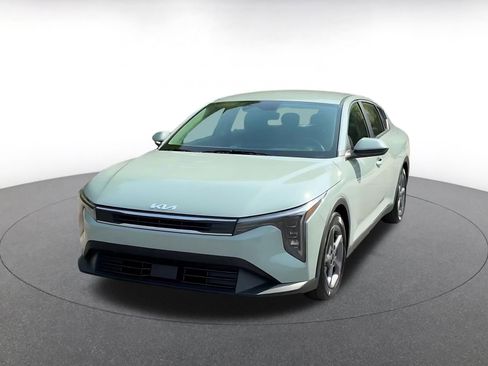 Used 2025 Kia K4 LXS image 7