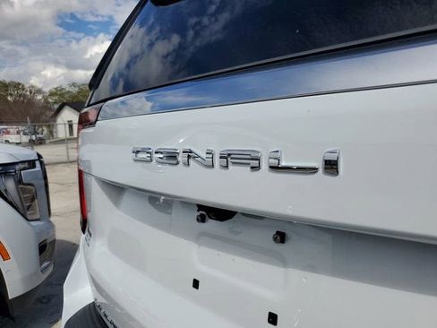 New 2026 GMC Yukon XL Denali w/ Sun & Power Step Package image 9