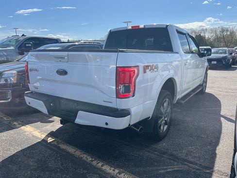 Used 2015 Ford F150 Lariat w/ Equipment Group 502A Luxury AWD/4WD image 4