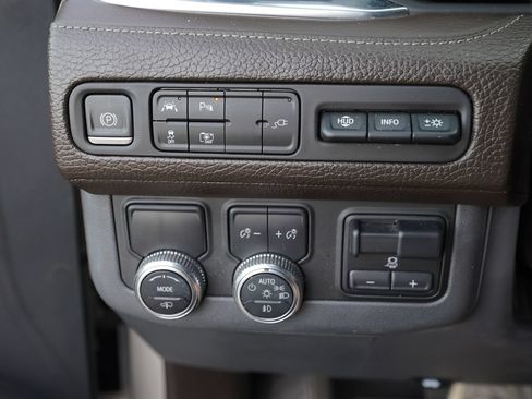 Used 2022 GMC Yukon Denali w/ Max Trailering Package RWD image 16