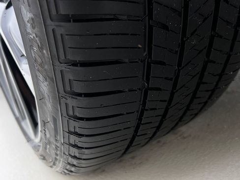 Used 2025 Lexus IS 350 F Sport w/ Navigation Package image 29