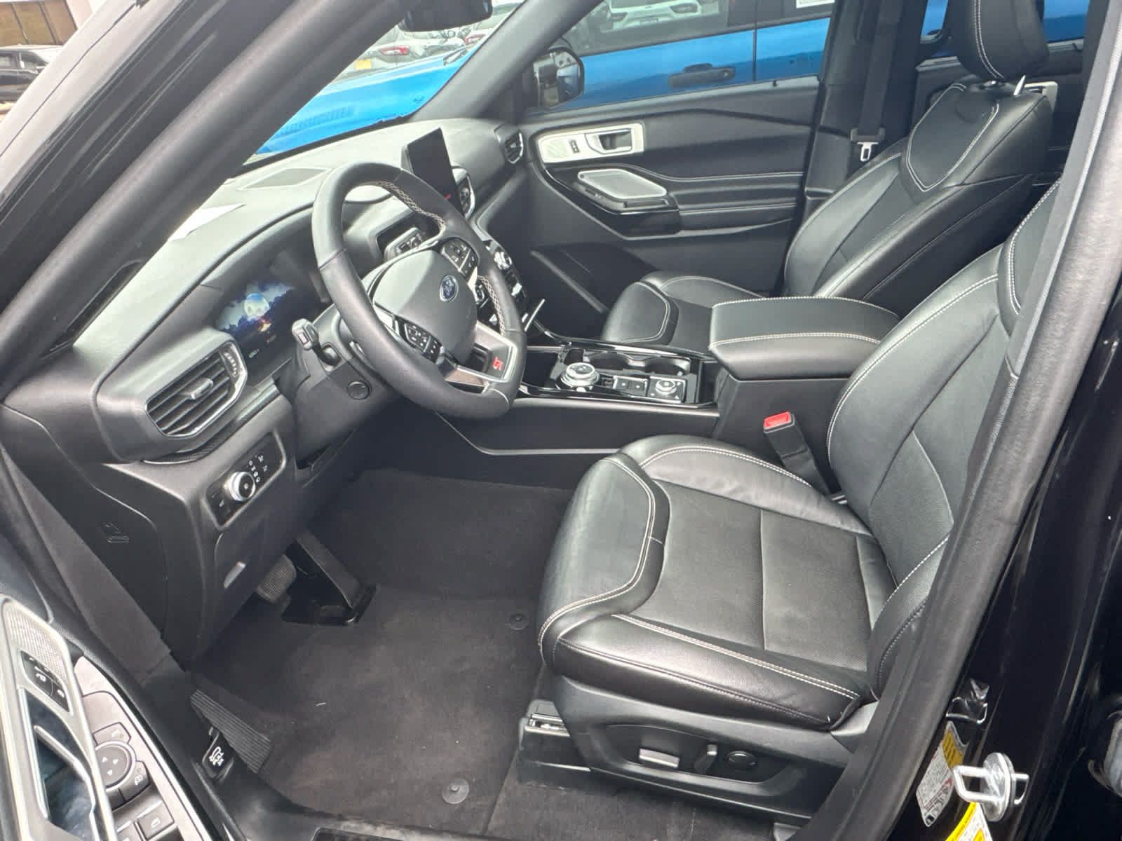 Certified 2023 Ford Explorer ST w/ Equipment Group 401A AWD/4WD image 3