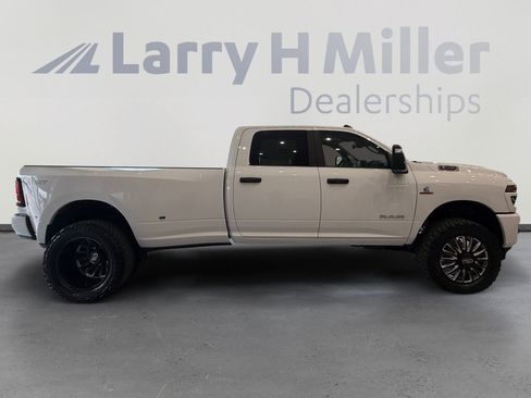 New 2026 RAM 3500 Big Horn AWD/4WD image 6