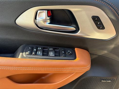 New 2026 Chrysler Pacifica Pinnacle w/ Trailer Tow Group image 18