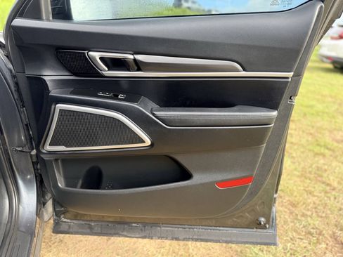 Used 2023 Kia Telluride S w/ S Sunroof Package FWD image 32