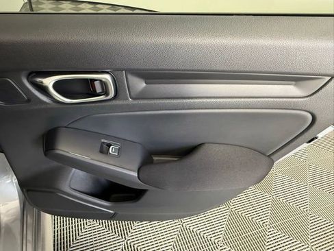 Used 2023 Honda Civic Sport image 39