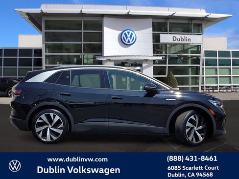 Used 2021 Volkswagen ID.4 1st Edition image 3