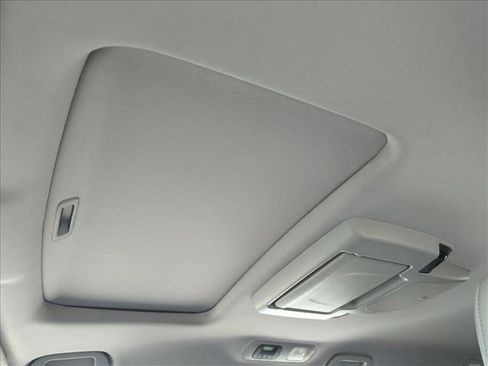 Used 2019 Honda Odyssey Elite image 15