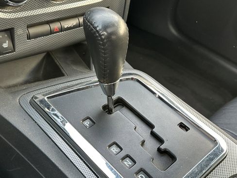 Used 2013 Dodge Challenger R/T image 29