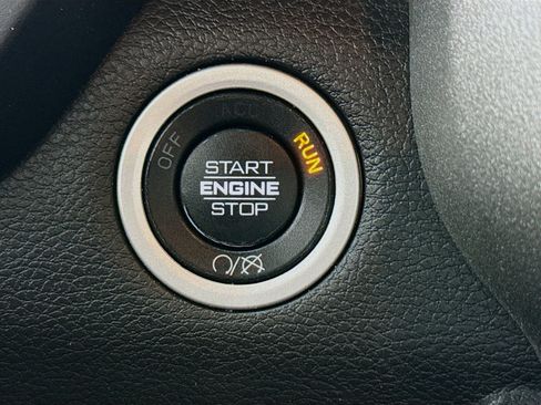 Used 2021 RAM 2500 Tradesman w/ Chrome Appearance Group image 21