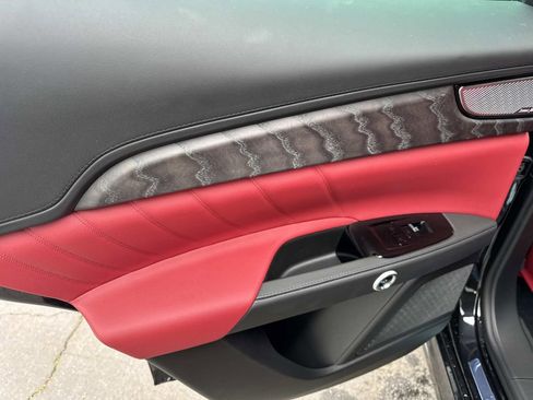 New 2026 Maserati Grecale Modena image 21