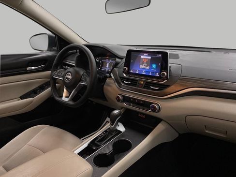 Certified 2025 Nissan Altima 2.5 SV FWD image 47