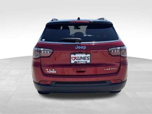Used 2025 Jeep Compass Limited AWD/4WD image 8
