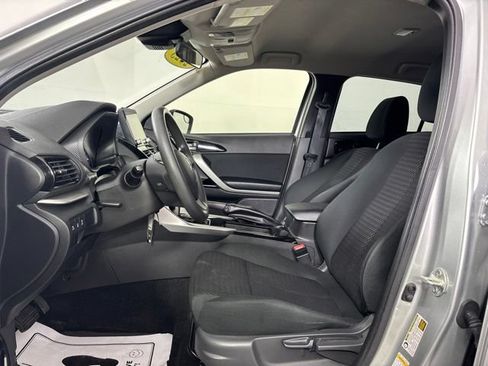 Used 2023 Mitsubishi Eclipse Cross LE AWD/4WD image 16
