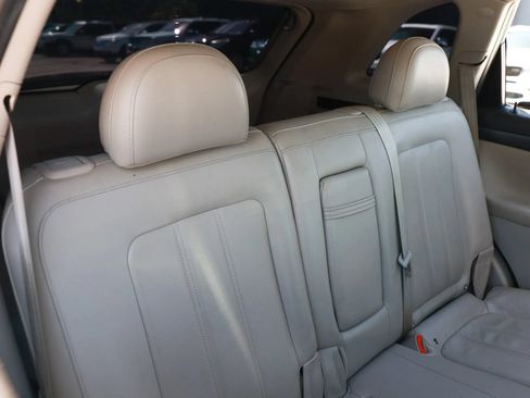 Used 2008 Saturn Vue XR w/ Premium Trim Package FWD image 17