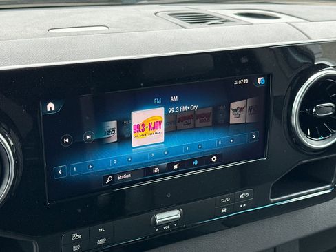 New 2024 Mercedes-Benz Sprinter 2500 image 18