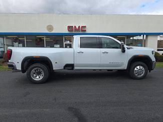 New 2026 GMC Sierra 3500 SLT w/ SLT Convenience Package video 2