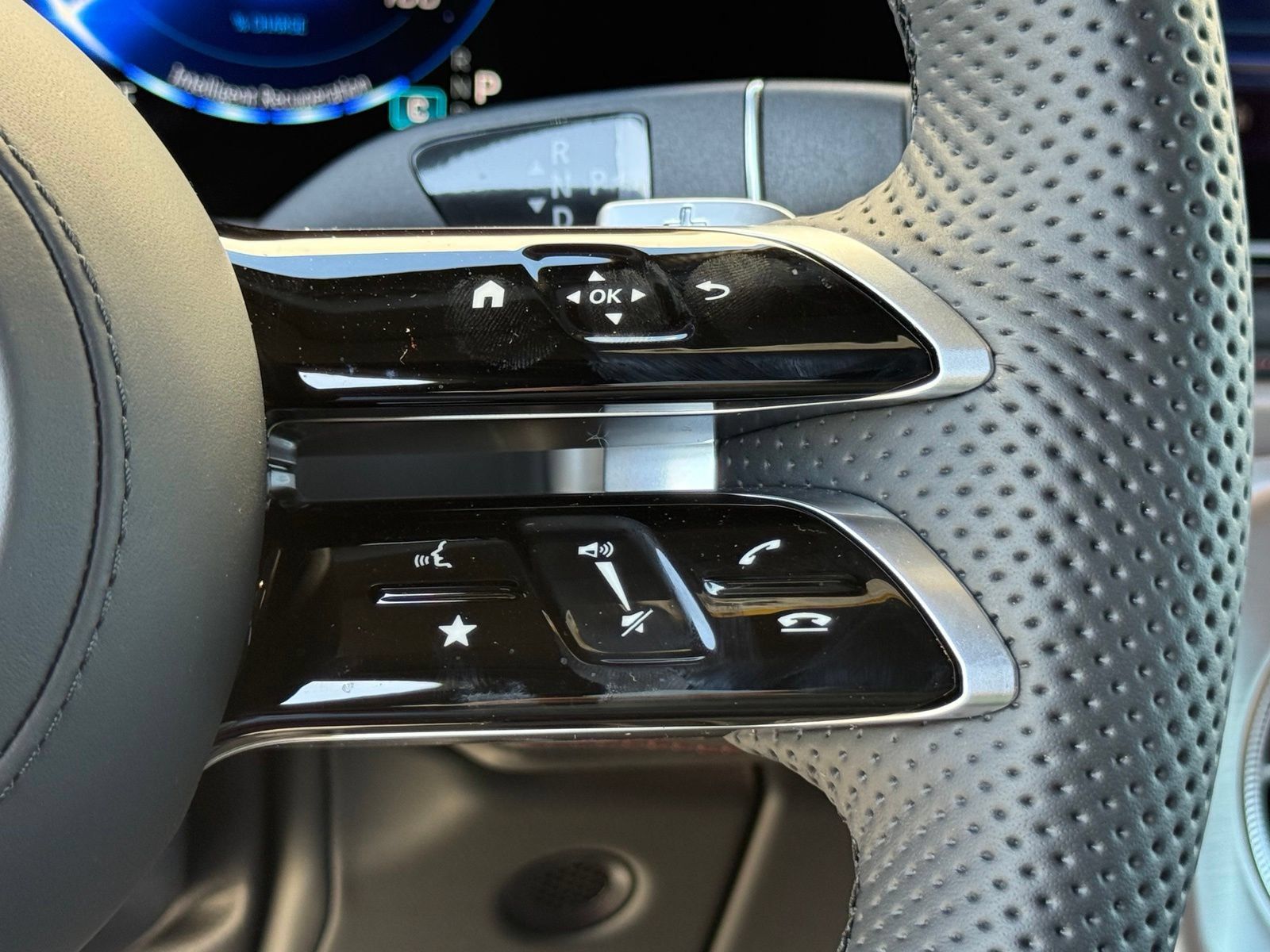 New 2027 Mercedes-Benz G 580 e image 24