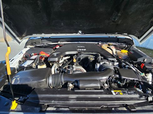 Used 2020 Jeep Wrangler Unlimited Rubicon image 32