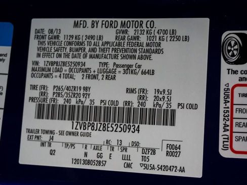 Used 2014 Ford Mustang Shelby GT500 w/ Equipment Group 821A image 17