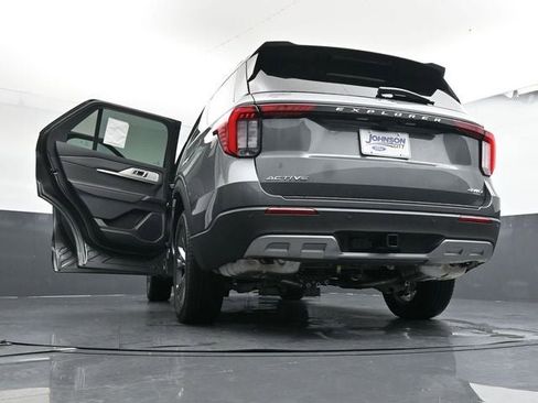New 2026 Ford Explorer Active w/ Active Comfort Package image 37