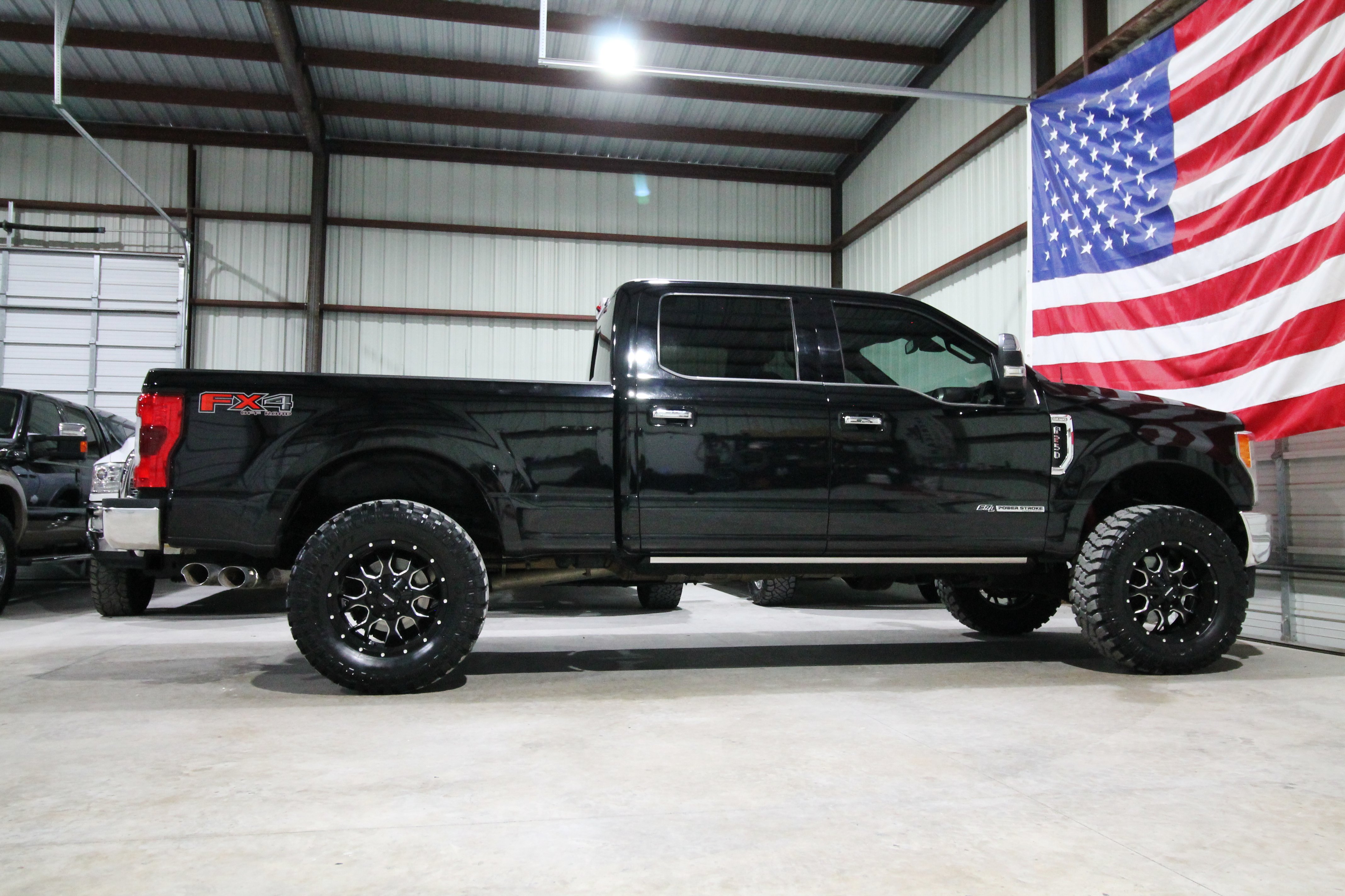 Used 2017 Ford F250 King Ranch w/ King Ranch Ultimate Package AWD/4WD image 14
