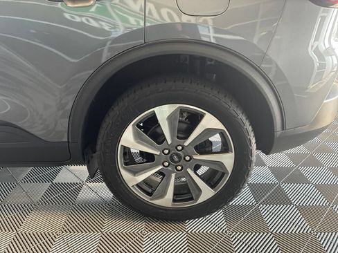 Used 2024 Ford Escape Platinum AWD/4WD image 9