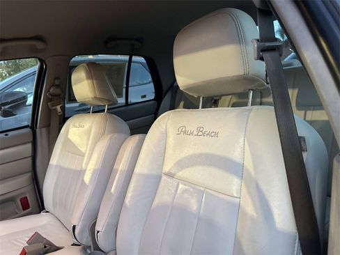 Used 2008 Mercury Grand Marquis LS image 32