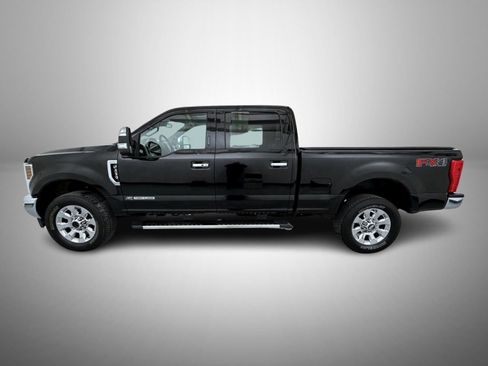 Used 2019 Ford F250 Lariat w/ Lariat Ultimate Package image 8