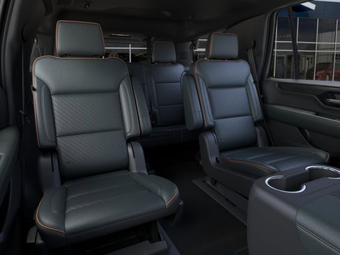 New 2026 GMC Yukon AT4 w/ AT4 Premium Plus Package AWD/4WD image 17