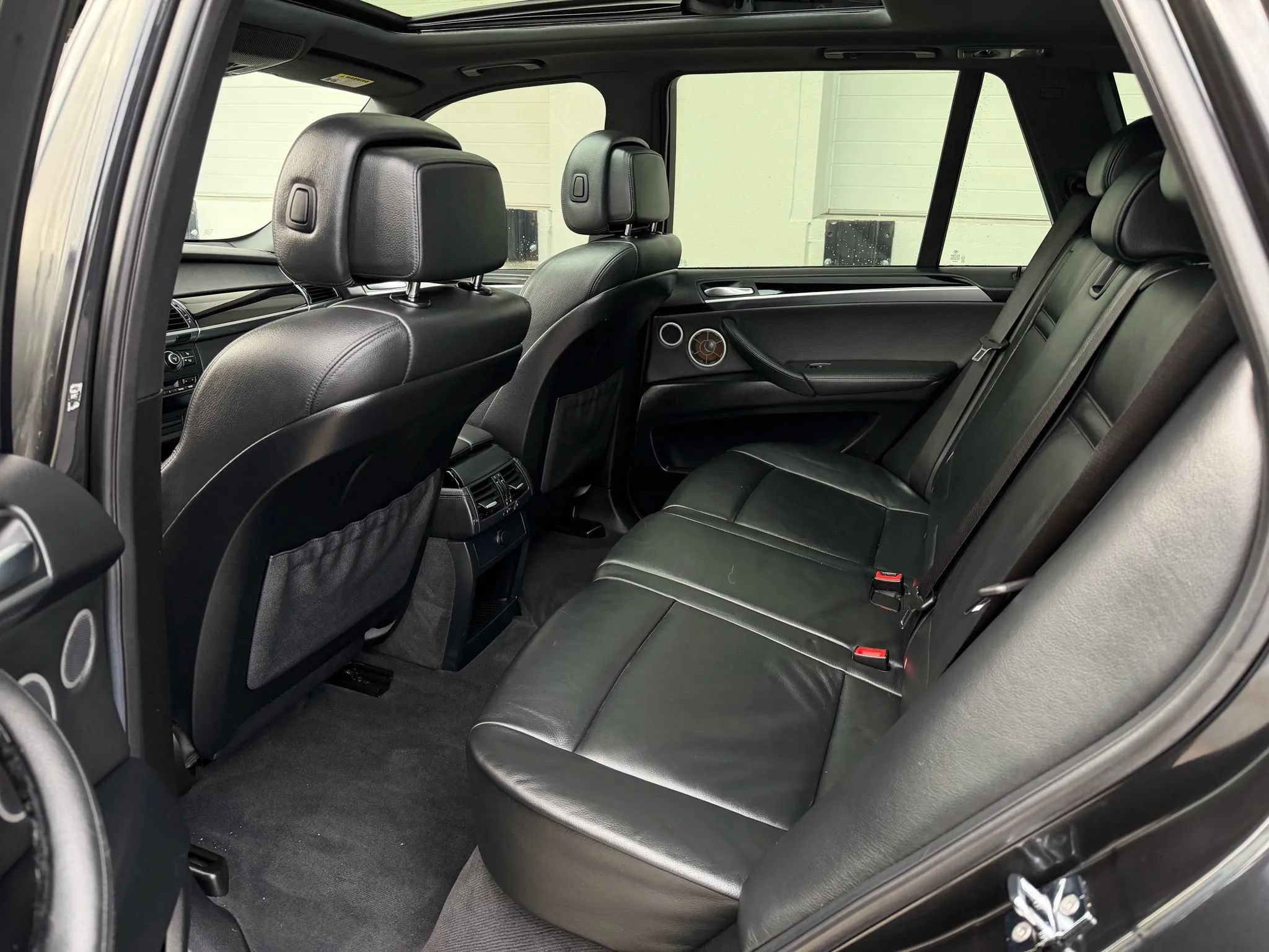 Used 2010 BMW X5 M AWD/4WD image 12