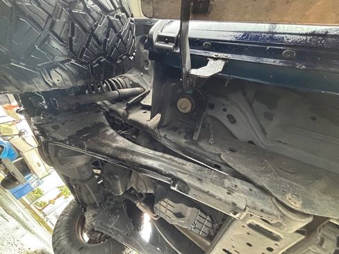 Used 2016 RAM 2500 Tradesman w/ Chrome Appearance Group image 4