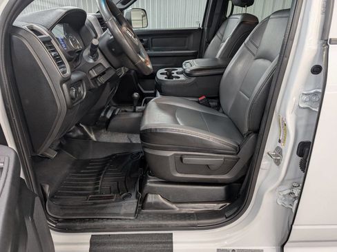 Used 2022 RAM 5500 Tradesman image 18