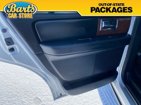 Used 2017 Lincoln Navigator Select image 20