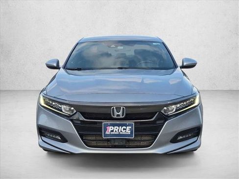 Used 2019 Honda Accord Sport image 2