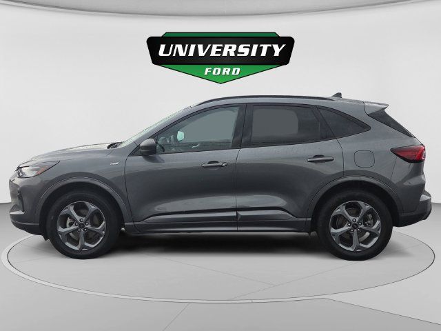 Used 2024 Ford Escape ST-Line w/ Tech Pack #1 AWD/4WD image 6