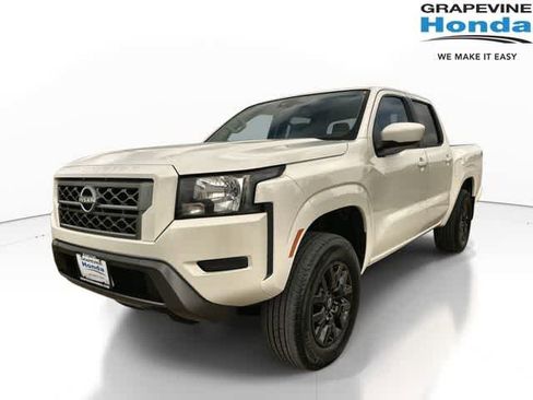 Used 2022 Nissan Frontier SV w/ Technology Package image 1