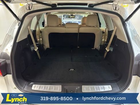 Used 2019 INFINITI QX60 Luxe w/ Essential Package image 24