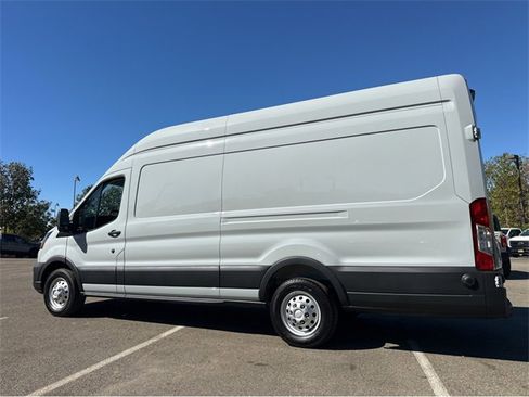 New 2025 Ford Transit 250 148 High Roof Extended AWD w/ Load Area Protection Package image 4