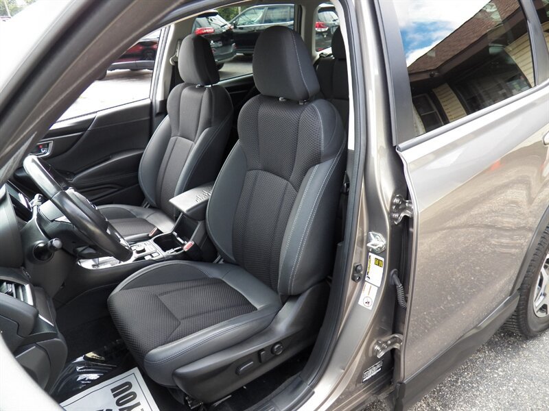 Used 2020 Subaru Forester Premium w/ Popular Package #1 AWD/4WD image 9