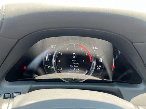 Used 2023 Lexus LS 500 F Sport w/ Cold Weather Package (CK) RWD image 19
