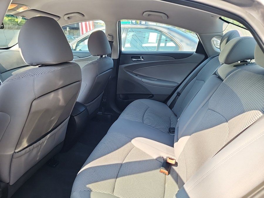 Used 2011 Hyundai Sonata GLS w/ Popular Equipment Pkg 2 FWD image 24