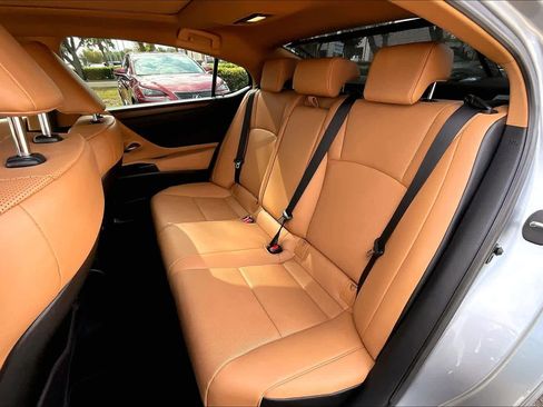 Used 2023 Lexus ES 350 w/ Premium Package image 20