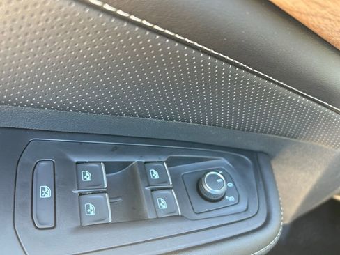 New 2026 Volkswagen Atlas SE image 51