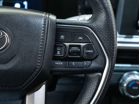 Certified 2025 Toyota 4Runner SR5 image 28