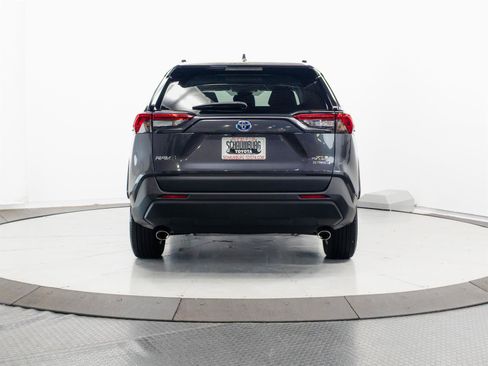 Certified 2023 Toyota RAV4 XLE w/ Convenience Package AWD/4WD image 10